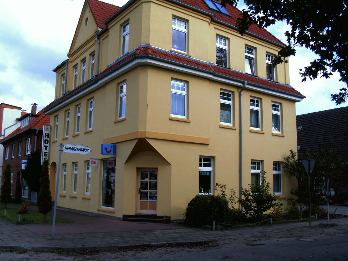 Hotel Boizenburger Hof ภายนอก รูปภาพ